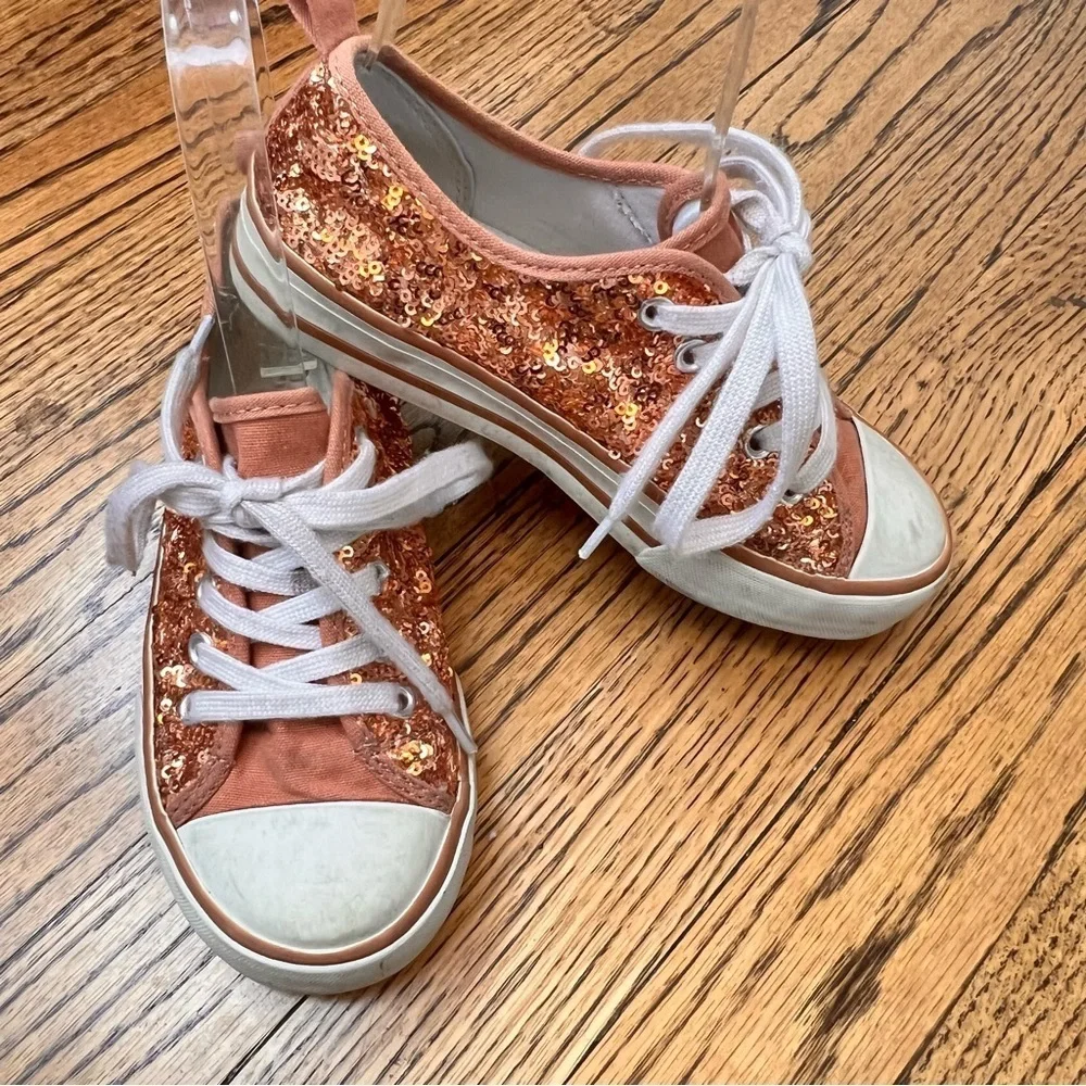 Old Navy Sparkle Sneakers Converse Style Low Top Shoe Girls Size 13 Rose Gold